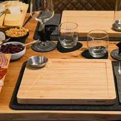 DuneDesign 2 Personen Raclette Teller Set - 30x25 Raclette Brettchen Pfännchen Untersetzer