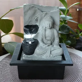 GLOBO Tischbrunnen mit Pumpe Springbrunnen mit Led Beleuchtung Buddha Design Zimmerbrunnen grau Dekoration, Lxbxh 21x18,5x25,5 cm