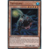 DUSA-DE003 - Tiefseehai - Ultra Rare - Deutsch - im Set mit Ultrapro Toploader - Yugioh