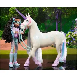 Spin Master Unicorn Academy Fashion Dall - Layla