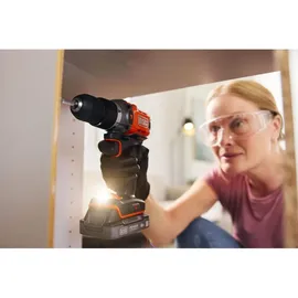Black & Decker Akku-Schlagbohrschrauber BCD383D1XC inkl. 1 x 2,0 Ah + Ladegerät
