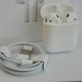 Apple AirPods (2. Generation)