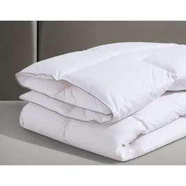 OBB Daunenbettdecke OBB "Edition 125 Jahre, Bettdecken für Sommer und Winter, Ganzjahresdecke", weiß, B:135cm L:200cm, Bezug: 100% Baumwolle. Füllung: 90% Daunen, 10% Federn, Bettdecken, Bettdecke 135x200 cm, 155x220 cm & weitere Größen, Made in Germany