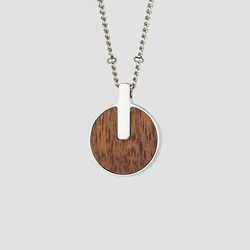 Opacity Halskette mit rundem Holz Anhänger - Holzkern Modell: Jewelry