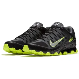 Nike Reax 8 Herren Black/Metallic Silver 42