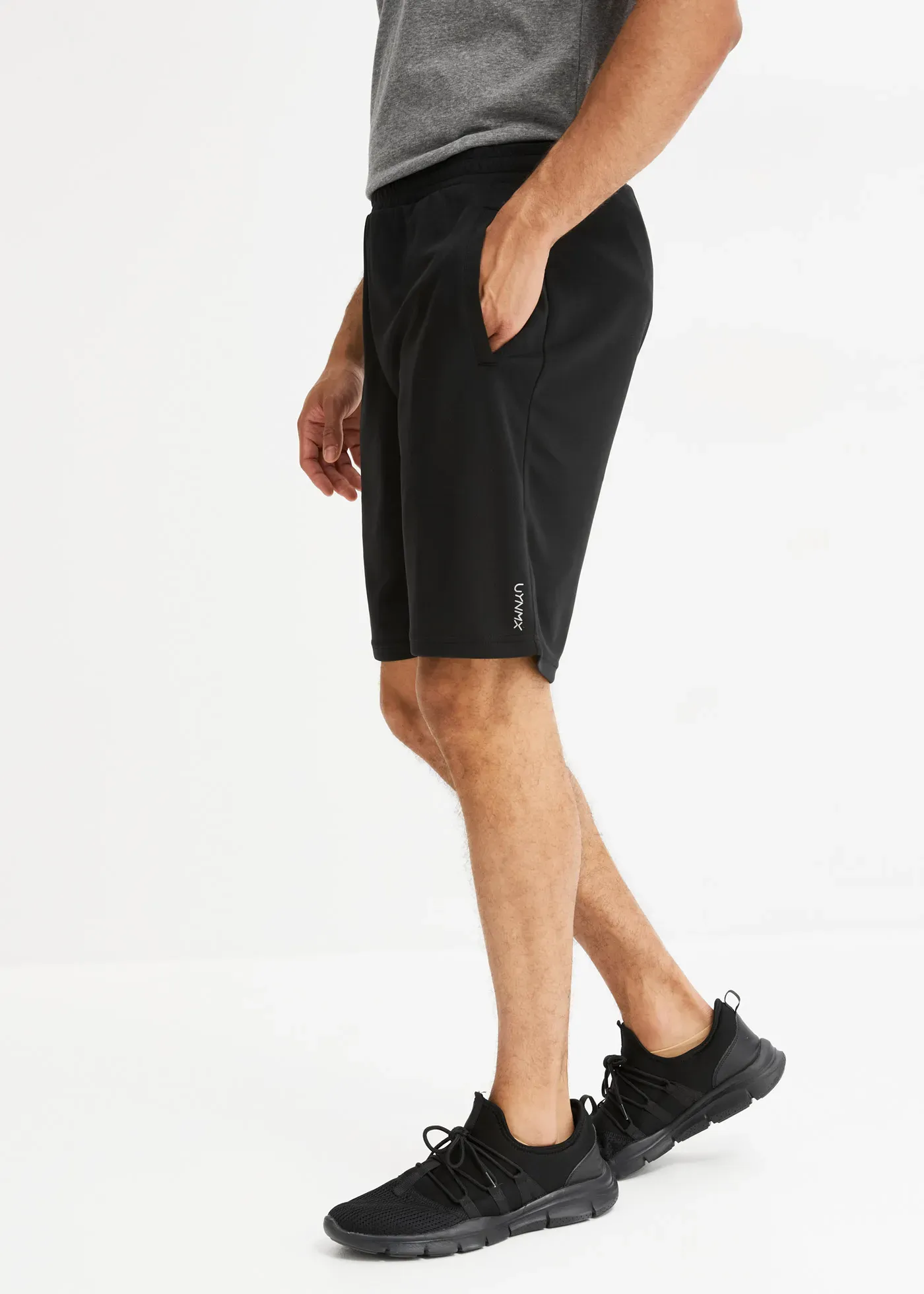 Shorts BONPRIX, Herren, Gr. 48/50, N-Gr, schwarz, Web, Obermaterial: 100% Polyester, regular fit, Hosen Shorts, aus Polyester, schnelltrocknend, Regular Fit
