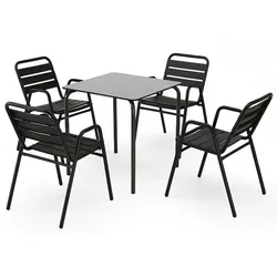 Schwarze Aluminiumstühle für Terrasse, Bar im Innen- und Außenbereich, Restaurant, Hotel und Cafeteria.