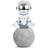 Brubaker Dekofigur Astronaut im Schneidersitz auf dem Mond - 18 cm Weltraum Figur (Dekoration - Grau und Weiß, 1 St., Astronautin Yoga mit verchromtem Helm), Handbemalte moderne Sukhasana Statue - Deko silberfarben 9.5 cm x 19 cm x 9 cm