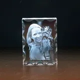 2D Gelasertes Foto in geripptem Glasstein Porträt - Personalisiertes Kristall foto in Glas gelasert 2D - Einzigartiges Erinnerungsstück für geliebte Menschen - 90x120x30 mm