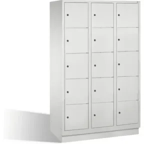 C+P Fächerschrank Classic auf Sockel, 15 Fächer, H1800xB1200xT500mm Front Lichtgrau Korpus Lichtgrau