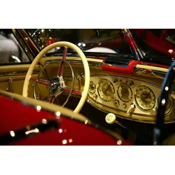 Fototapete PAPERMOON "Klassisches Benz Interieur", bunt (mehrfarbig), B:3,5m L:2,6m, Vlies, Tapeten