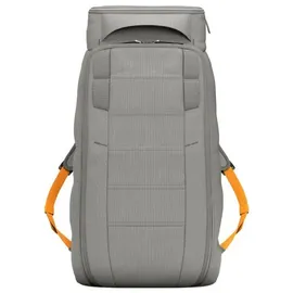 d_b_ Hugger Backpack 30L Sand Grey