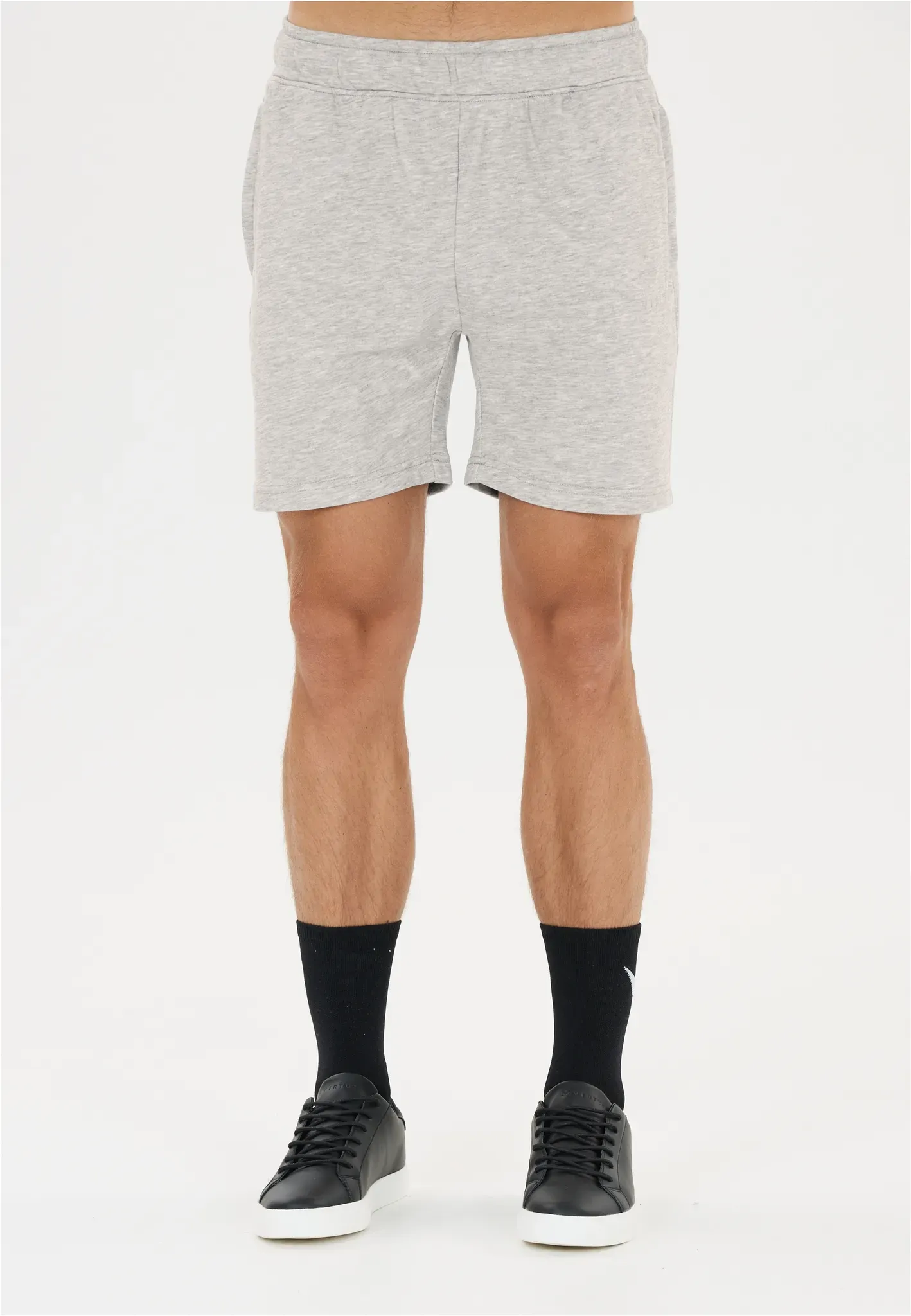 Shorts VIRTUS 
