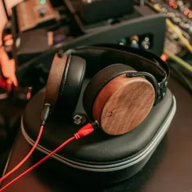 OLLO Audio R1 1.0 Braun mit Verlängerungskabel