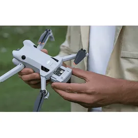 DJI Mini 4 Pro Fly More Combo (DJI RC 2)
