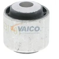 VAICO Querlenkerlager MERCEDES-BENZ V30-2776 A2043501606,A2043501606part,A2053506103part 2043501506,2043501506part,2053506103,A2043501506,A2053506103