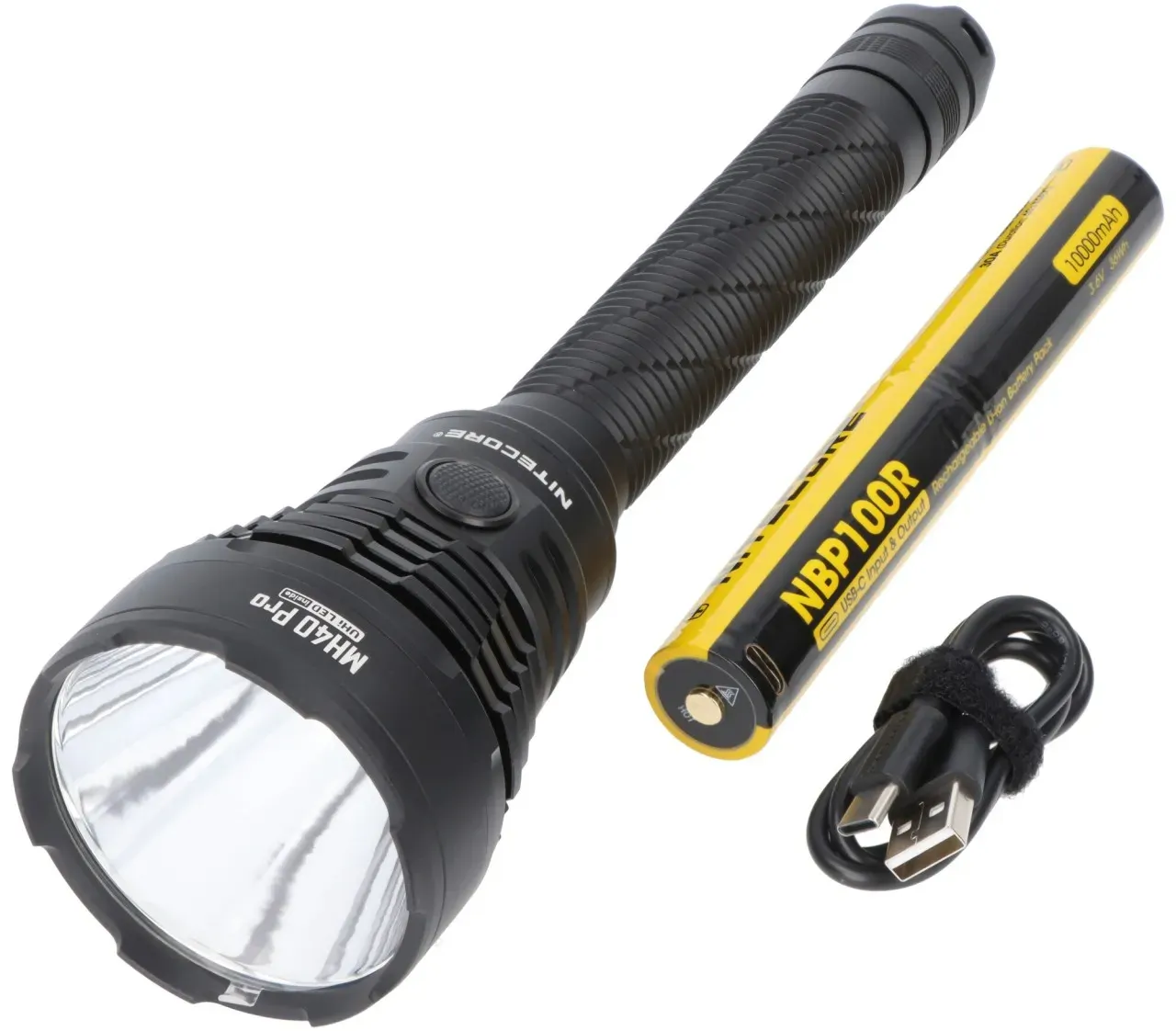 Nitecore MH40 PRO LED-Taschenlampe mit enormer Reichweite bis zu 1300 Meter, UHi LED, 3500 Lumen, inkl. Akkupack und taktisches Zubehör