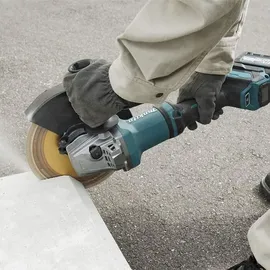Makita GA038GT201 inkl. 2 x 5,0 Ah + Koffer