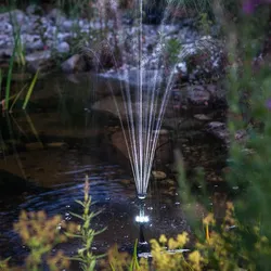 esotec Solar Teichpumpe 25/700, LED für außen, Set