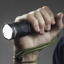 Armytek Dobermann Pro White LED Taschenlampe 1400lm 114g