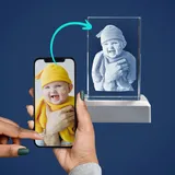 LOOXIS 3D Glasfoto - Ihr Foto in 3D in Glas gelasert - Fotogeschenk (mit Standard Leuchtsockel, S Hochformat)