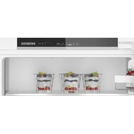 Siemens iQ300 KI31RVFE0 Einbaukühlschrank (165 l, 1021 mm hoch)