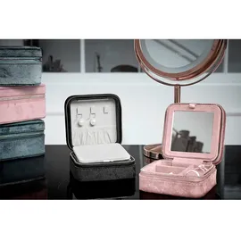 Gillian Jones Jewelry box – Blue velour