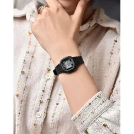 Casio Youth Series LA-20WH Silikon 34,5 mm LA-20WH-1ADF