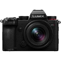 Panasonic Lumix DC-S5D + S 18-40mm f/4.5-6.3