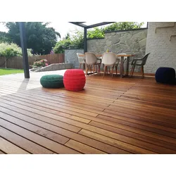 Guyana Teak (Basralocus) Terrassendielen 25x90 mm, KD, glatt/glatt