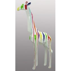 Casa Padrino Luxus Designer Deko Skulptur Giraffe Weiß / Mehrfarbig H. 200 cm - Riesige Gartenskulptur - Lebensgroße Skulptur - XXL Deko Skulptur - XXL Deko Figur - XXL Tierfigur