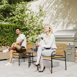 Outsunny 3-tlg. Rattan Bistroset, Sitzgruppe, Gartengarnitur mit 2 Gartensesseln, Couchtisch, Balkonmöbel-set für Garten, Terrasse, Stahl, Gelb