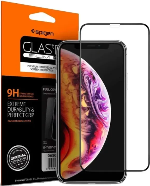 Spigen Glass FC Panzerglas mit schwarzem Rahmen für iPhone X / XS / 11 Pro