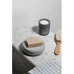 Duftkerze BLOMUS "FRAGA", grau (grau (magnet)), H:11cm Ø:9cm, Beton, Wachs, Kerzen