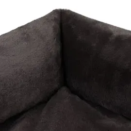 District70 District 70 Hundesofa Nuzzle