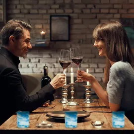 Relaxdays Teelichtgläser, 12er Set, Teelichthalter aus Glas, Schlichtes Design, H x D: 8,5 x 7 cm, Deko, blau/creme