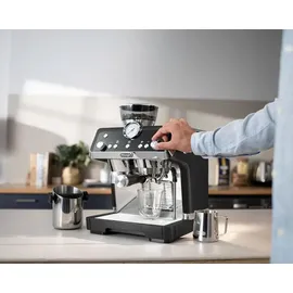 De'Longhi La Specialista Prestigio EC9355.BM schwarz