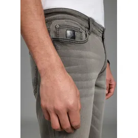 Bruno Banani Jeansbermudas BRUNO BANANI "Hutch-Bermuda", Herren, Gr. 34, Länge 32, grau, Denim/Jeans, Obermaterial: 98% Baumwolle, 2% Elasthan, unifarben, straight fit kniebedeckend, Jeans, Straight-Fit, normale Leibhöhe, aus elastischem Denim-Material