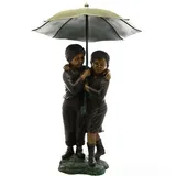 bronZartes Gartenfigur Bronzefigur "Justus und Judith unterm Regenschirm als Wasserspeier"