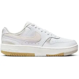 Nike Gamma Force Damen White/Light Bone/Sanddrift/Phantom 38