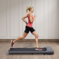 Motorisiertes Laufband Home Gym Walking Pad Tragbares Laufband mit Fernbedienung und LED-Display Ultra Slim Compact Walking Run Joging Treadmill für Zuhause, Büro, Fitnessstudio (Grau)