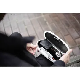 Master Lock Kleine Safe Space-Dokumentenkassette mit Zahlenschloss und Kabel